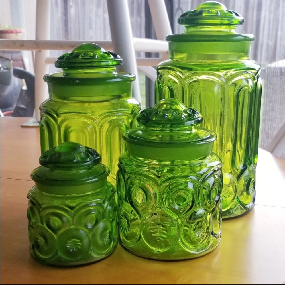 set of four vintage L.E. Smith Moon & Stars green glass canisters 1960’s
